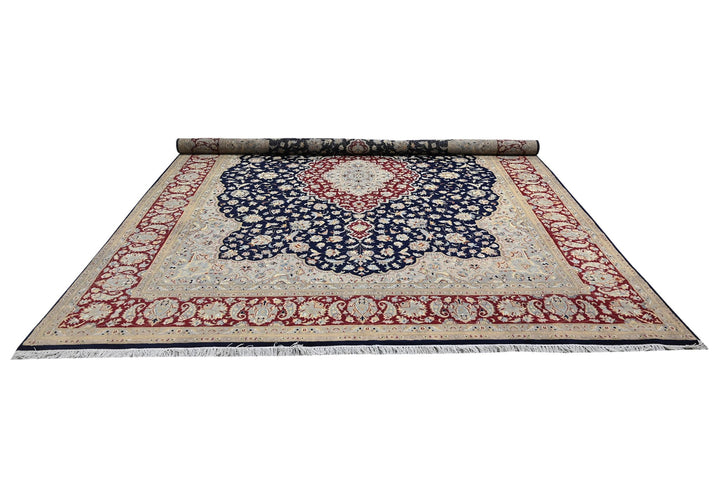 black Oversized rug 9' 11" x 12' 6"