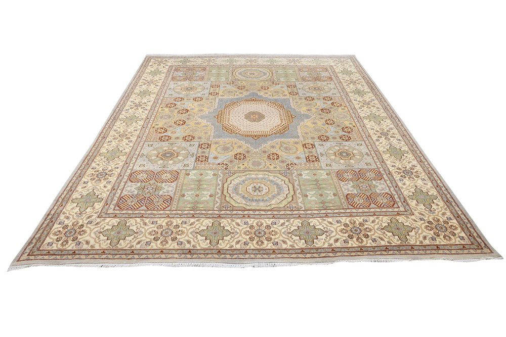 white Large rug 8' 0" x 10' 3"