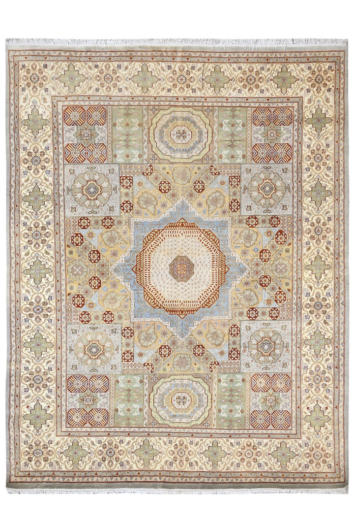 white Large rug 7' 10" x 10' 5"