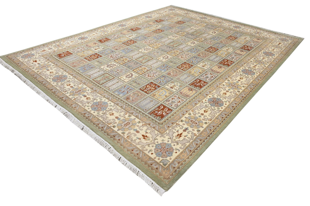 white Large rug 8' 1" x 10' 1"