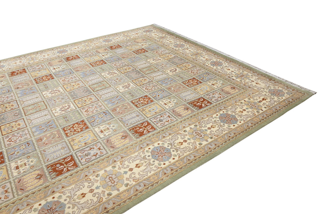 white Large rug 8' 1" x 10' 1"