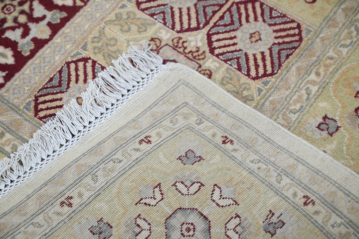 yellow Large rug 8' 0" x 10' 1"