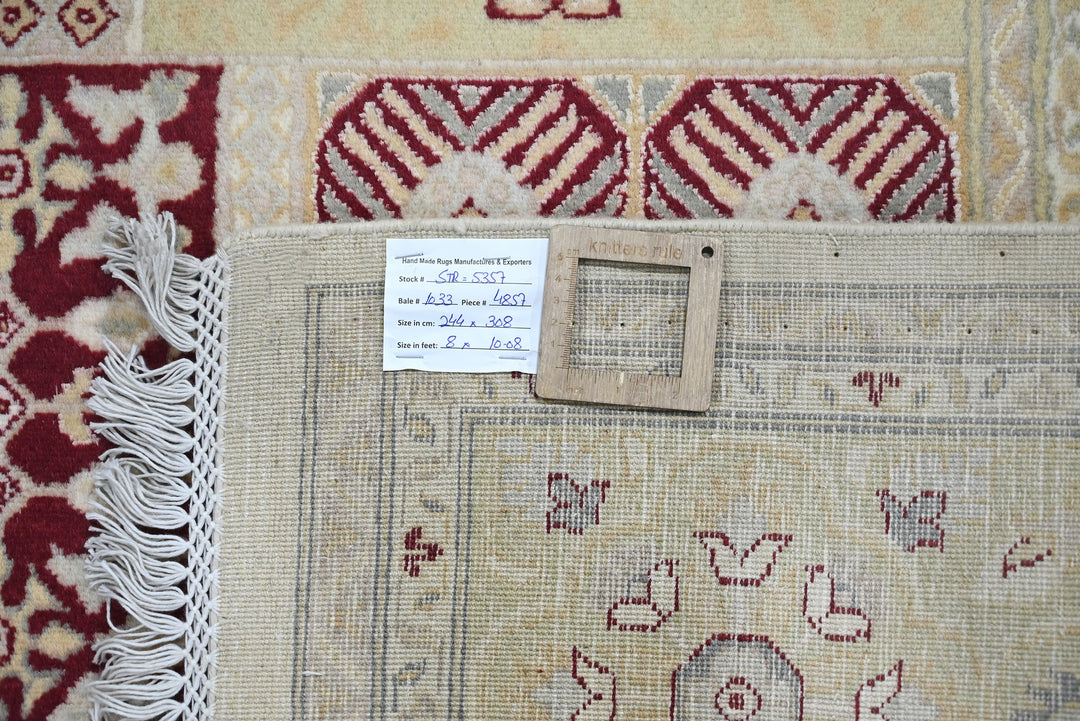 yellow Large rug 8' 0" x 10' 1"