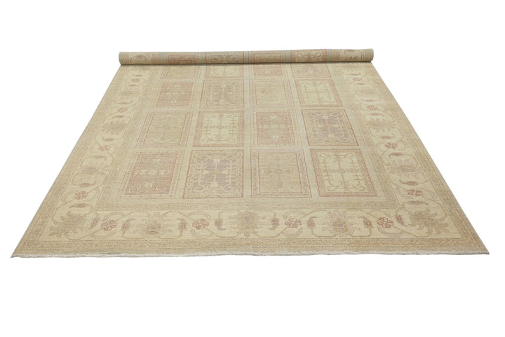 brown Large rug 6' 6" x 9' 8"