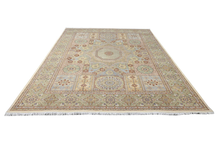 green Large rug 8' 0" x 10' 4"