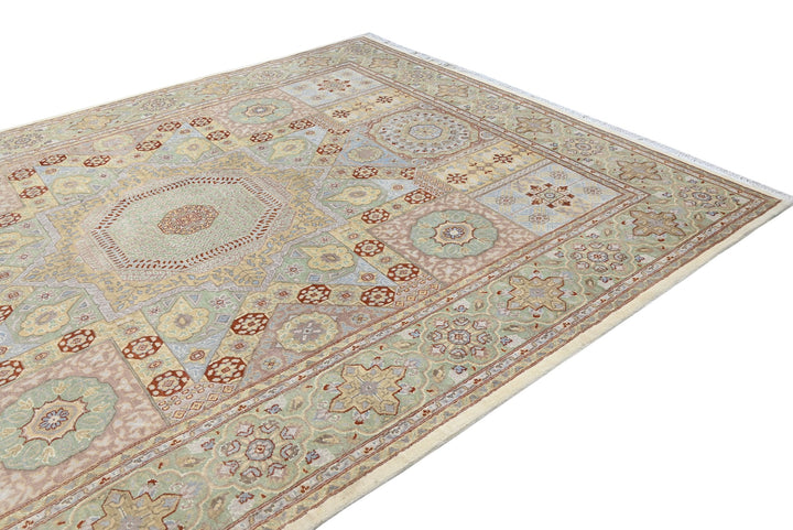 green Large rug 8' 0" x 10' 4"