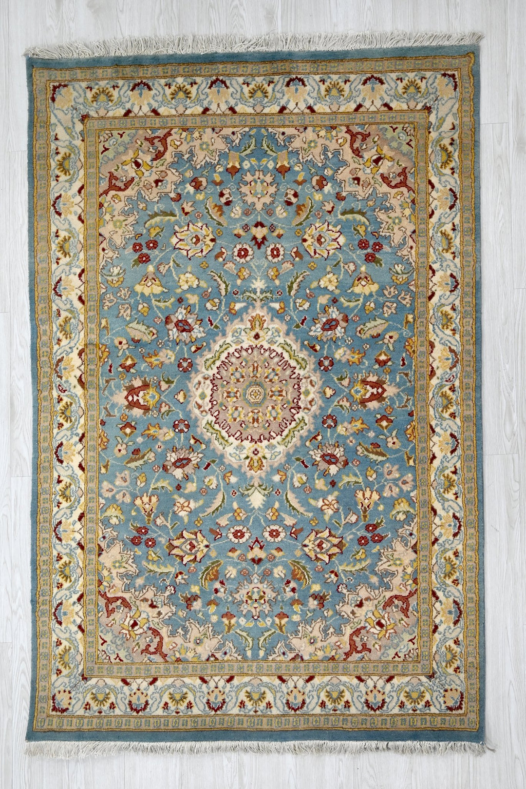 blue Accent rug 4' 0" x 6' 2"