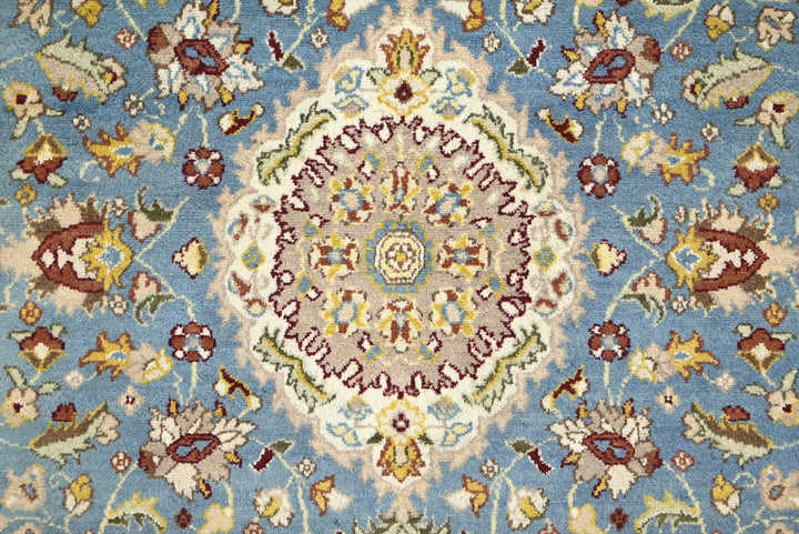 blue Accent rug 4' 0" x 6' 2"