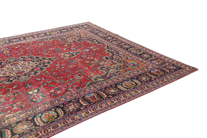 red Oversized rug 9' 3" x 12' 6"