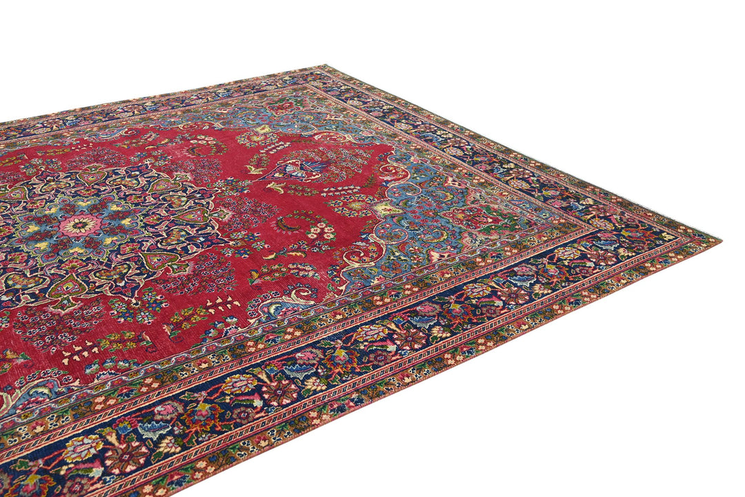 red Oversized rug 9' 0" x 12' 2"