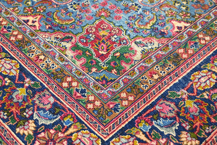 red Oversized rug 9' 0" x 12' 2"