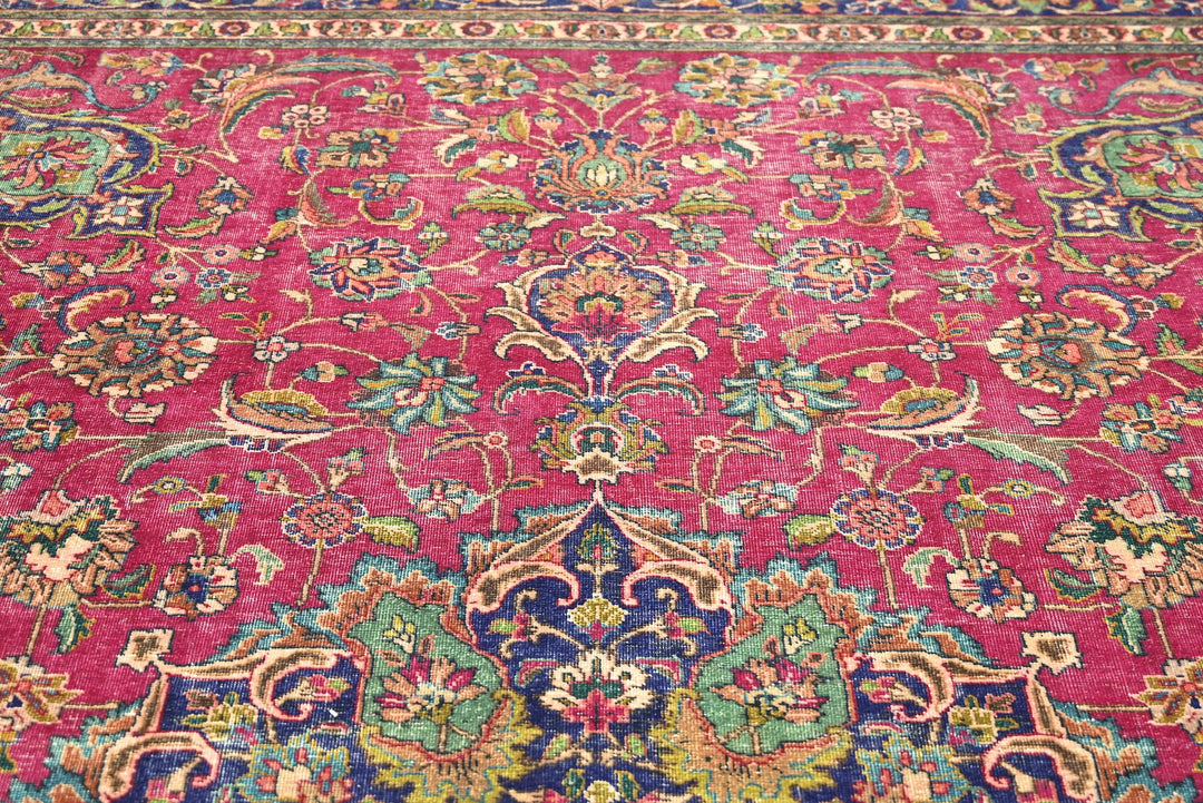 red Oversized rug 9' 2" x 12' 0"