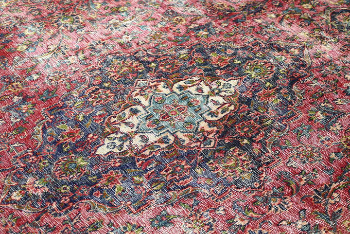 red Oversized rug 9' 6" x 12' 0"