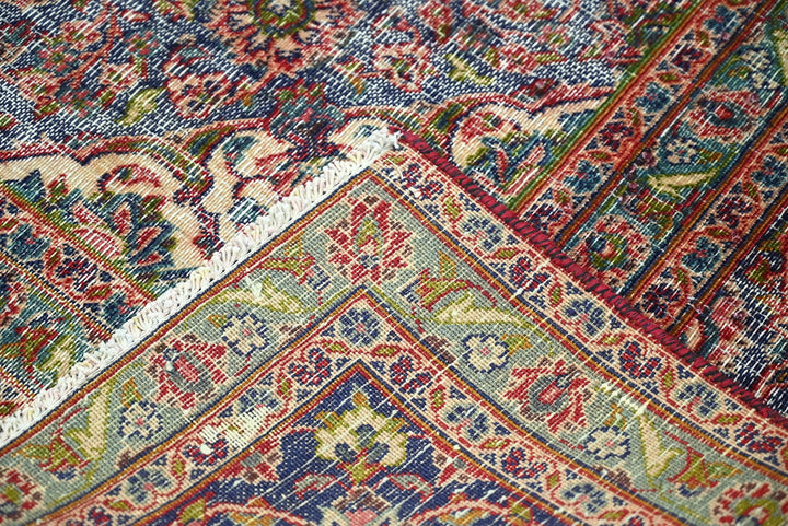 red Oversized rug 9' 6" x 12' 0"