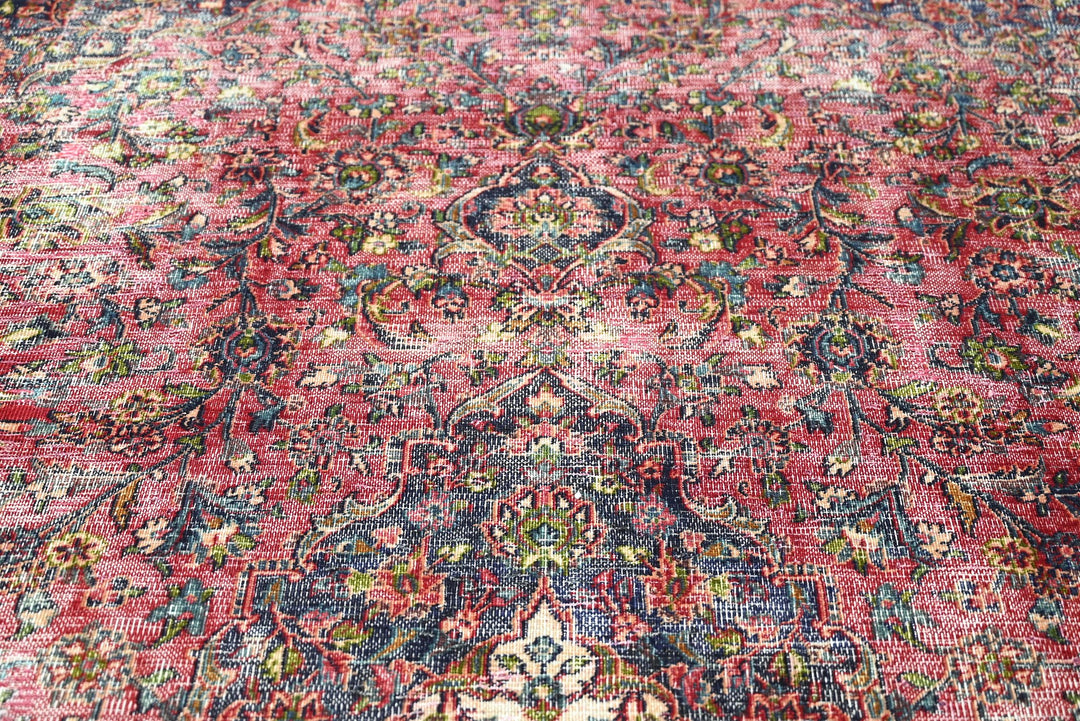 red Oversized rug 9' 6" x 12' 0"
