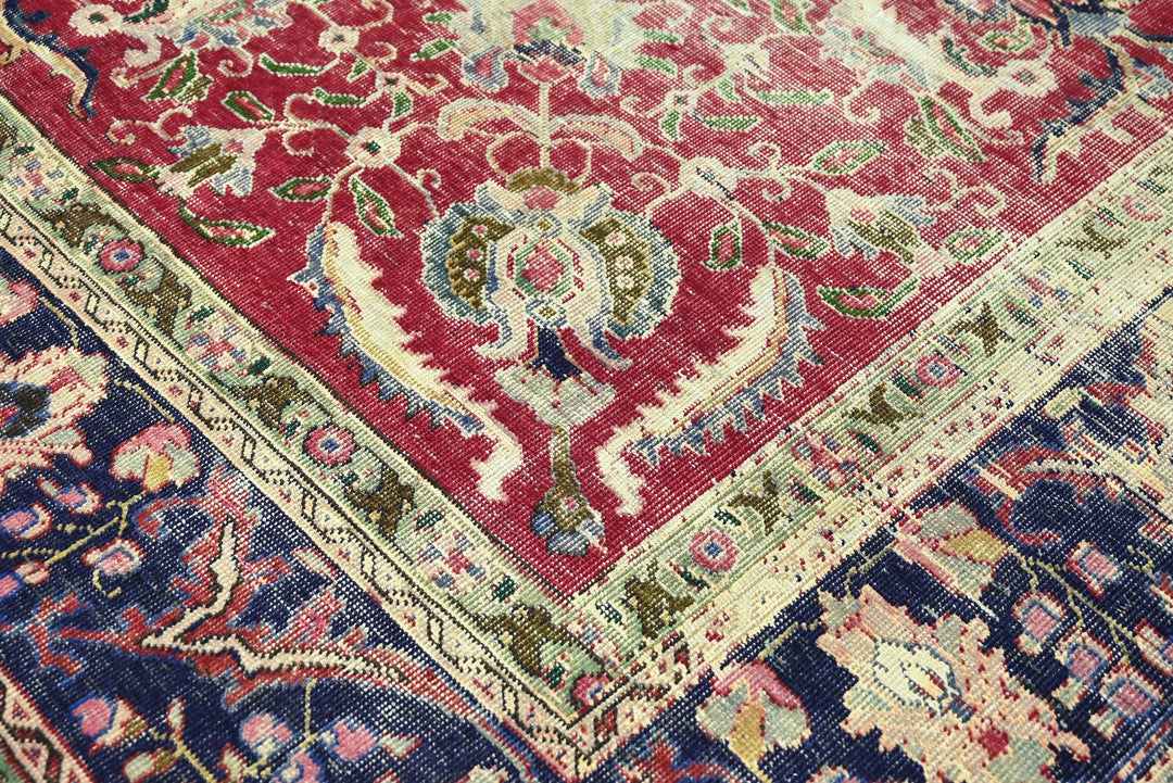 red Oversized rug 9' 4" x 12' 4"
