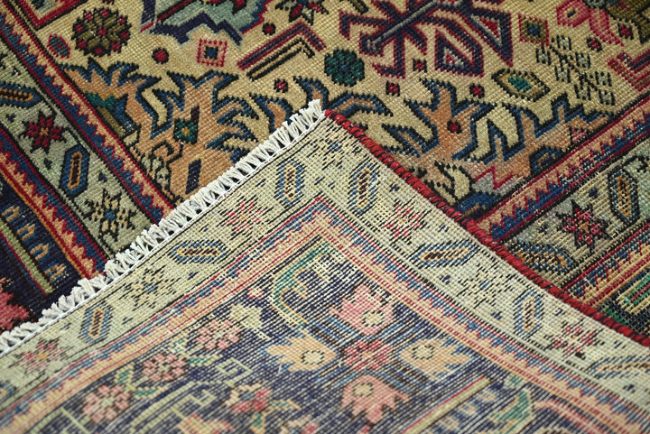 red Oversized rug 9' 5" x 12' 3"