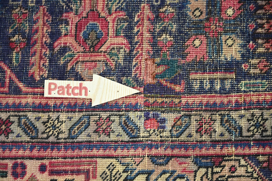 red Oversized rug 9' 5" x 12' 3"