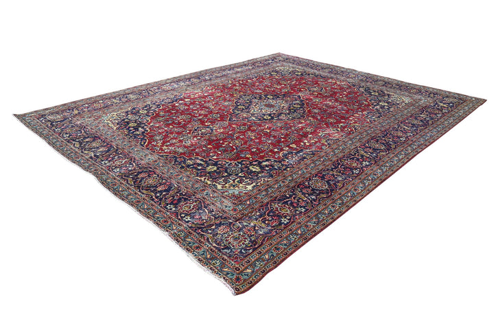 red Oversized rug 9' 9" x 12' 3"