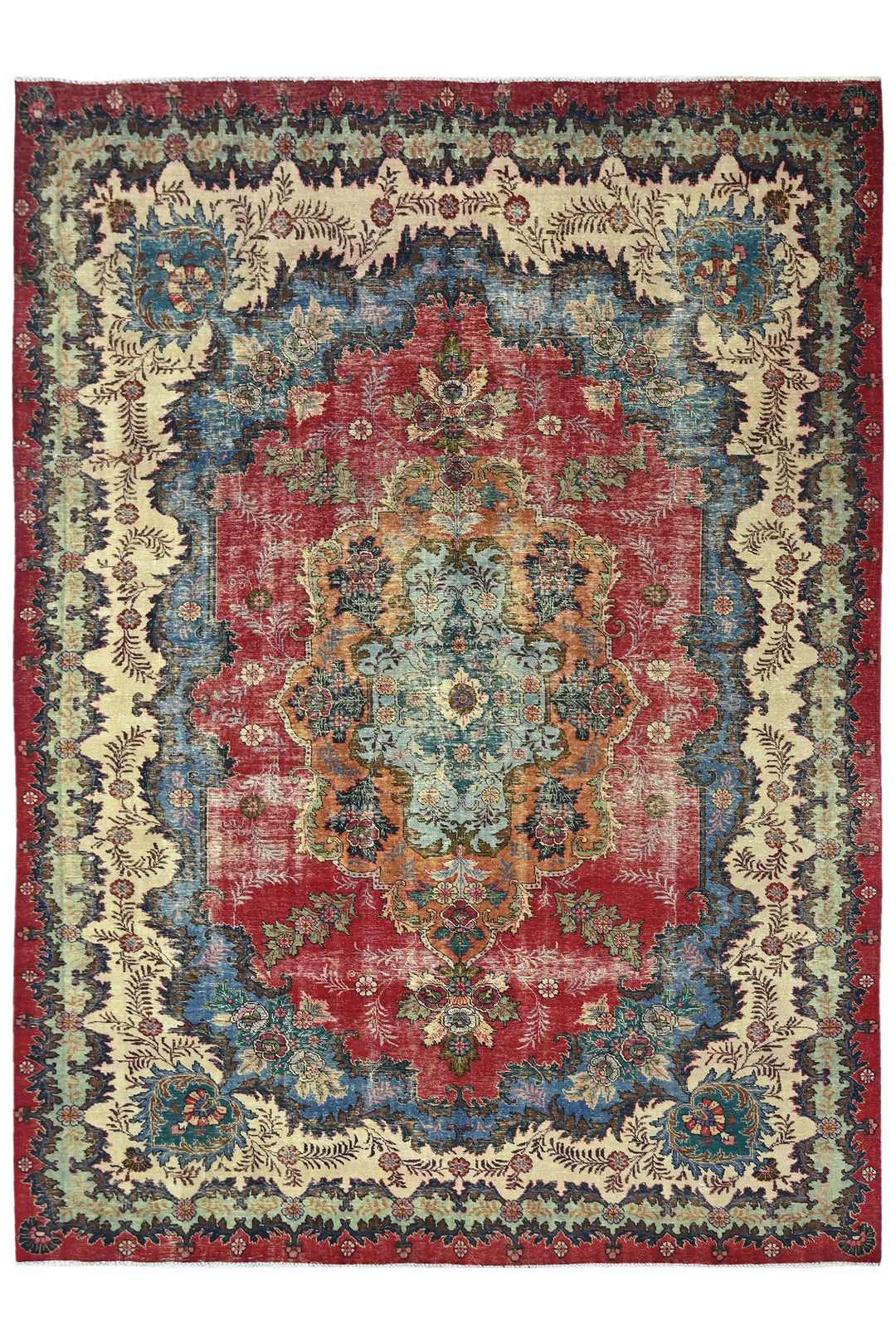 red Oversized rug 9' 1" x 12' 6"