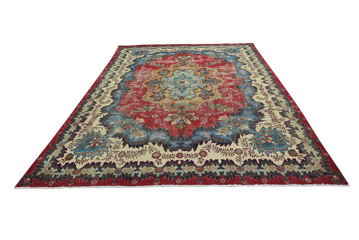 red Oversized rug 9' 1" x 12' 6"