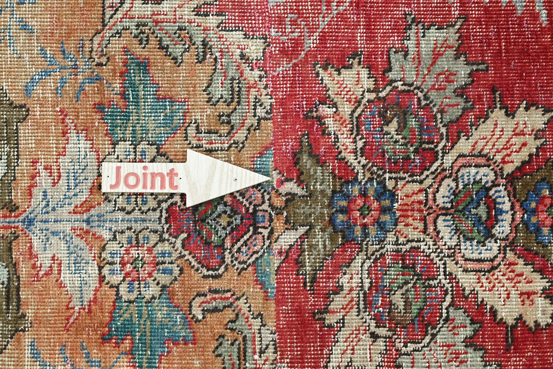 red Oversized rug 9' 1" x 12' 6"