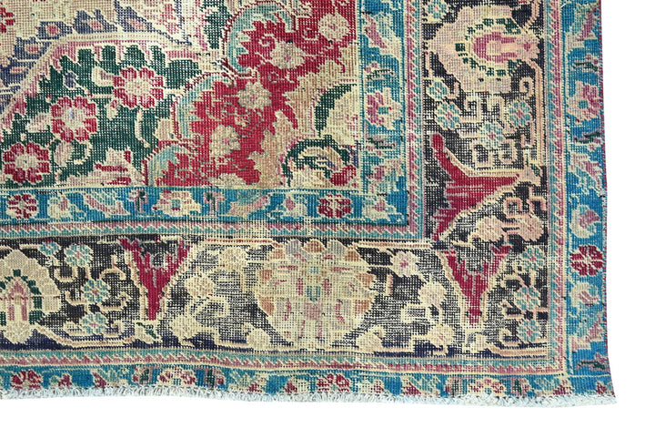 red Oversized rug 9' 4" x 12' 5"