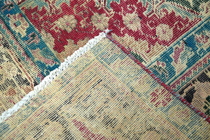 red Oversized rug 9' 4" x 12' 5"