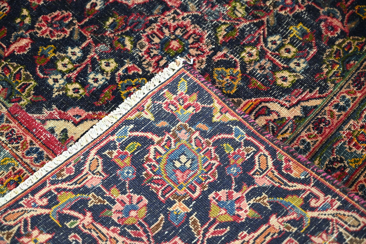 red Oversized rug 8' 6" x 11' 2"