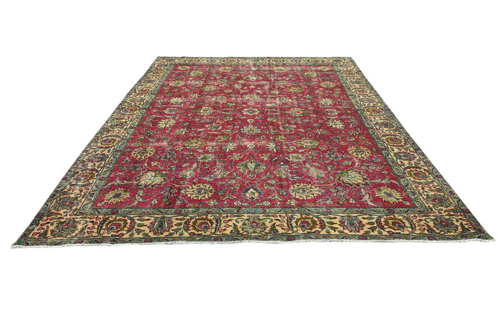 red Oversized rug 9' 9" x 12' 4"