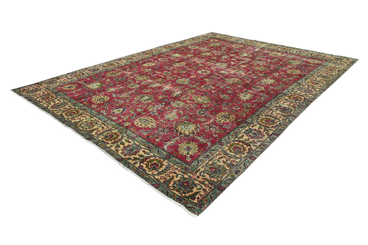 red Oversized rug 9' 9" x 12' 4"