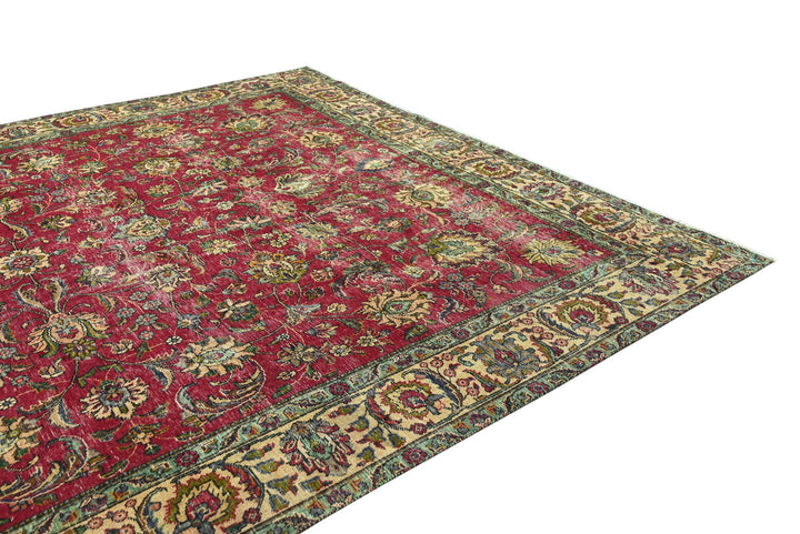red Oversized rug 9' 9" x 12' 4"