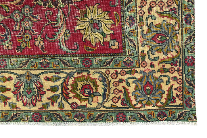 red Oversized rug 9' 9" x 12' 4"