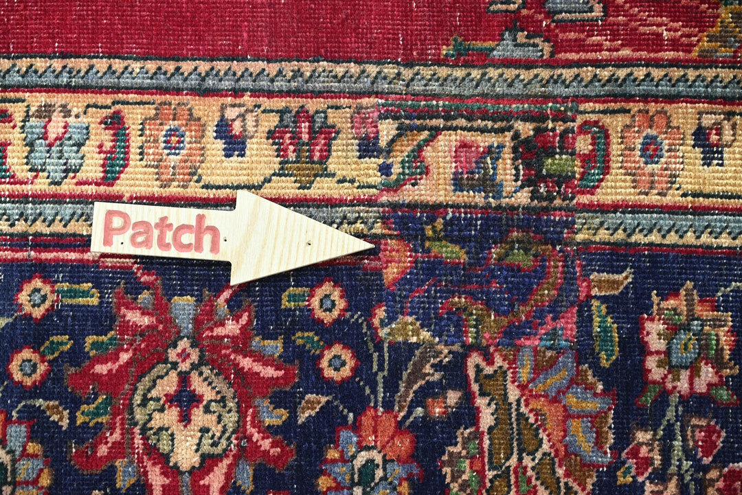 red Oversized rug 9' 1" x 11' 11"