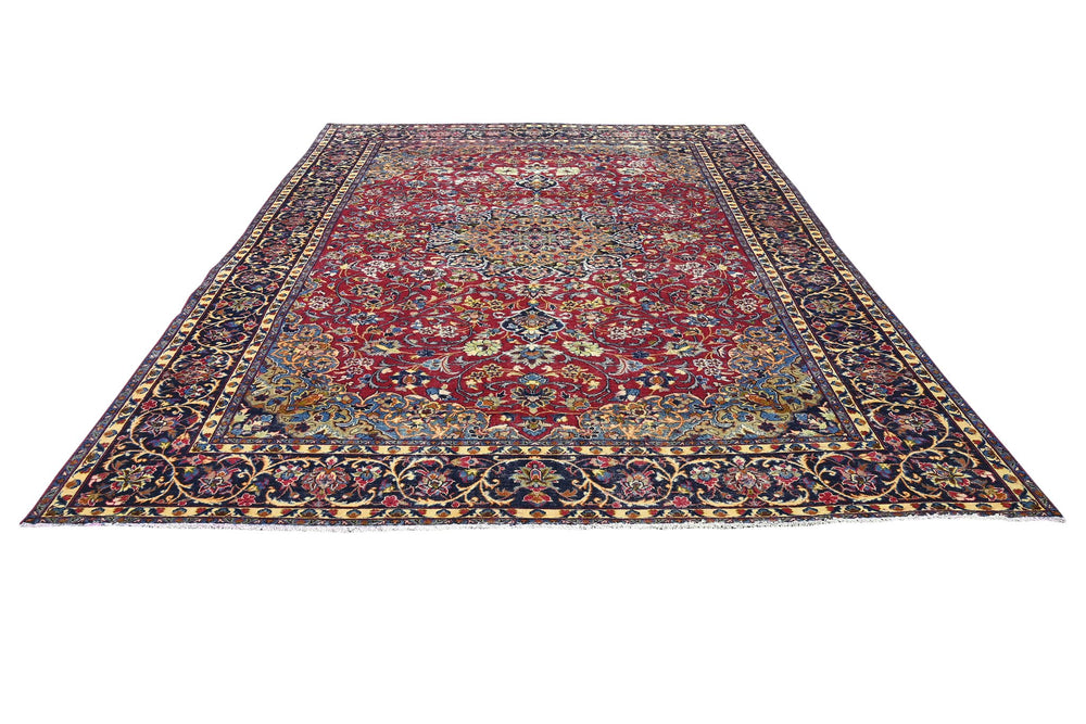 red Oversized rug 9' 3" x 12' 5"