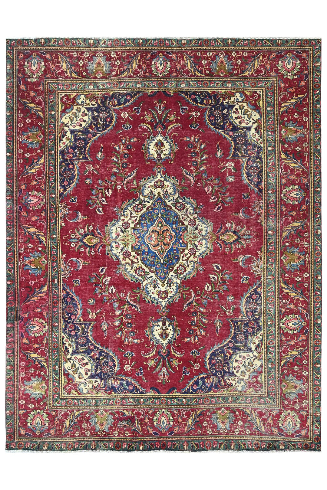red Oversized rug 8' 7" x 11' 3"