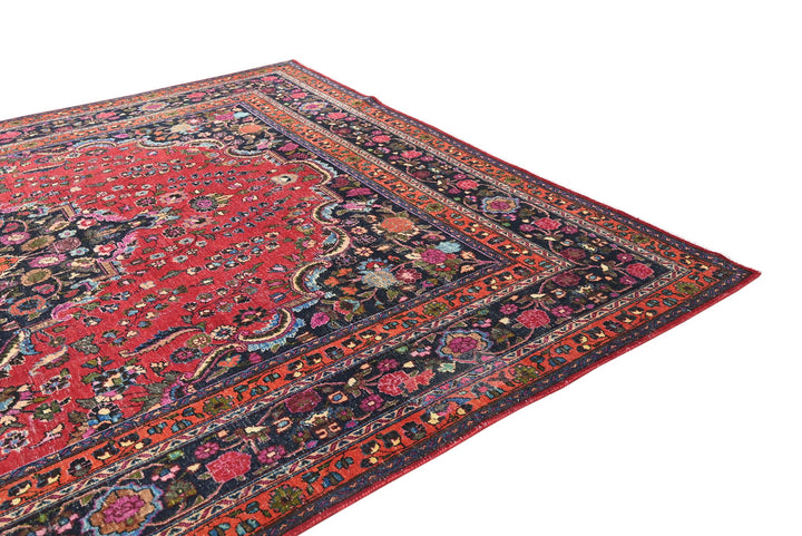 red Oversized rug 9' 10" x 13' 3"