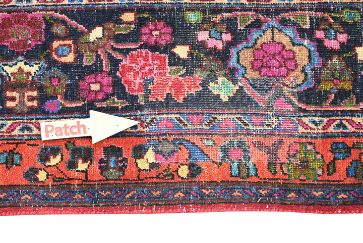 red Oversized rug 9' 10" x 13' 3"