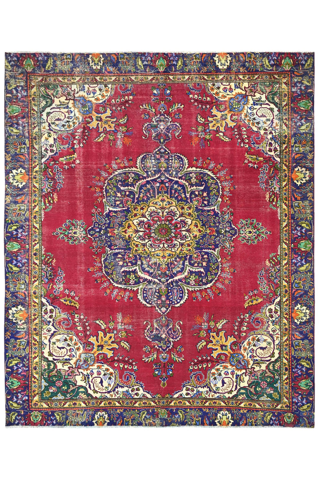 red Oversized rug 9' 4" x 11' 4"