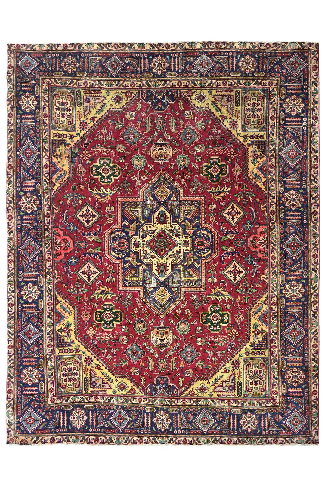 red Oversized rug 9' 8" x 12' 6"