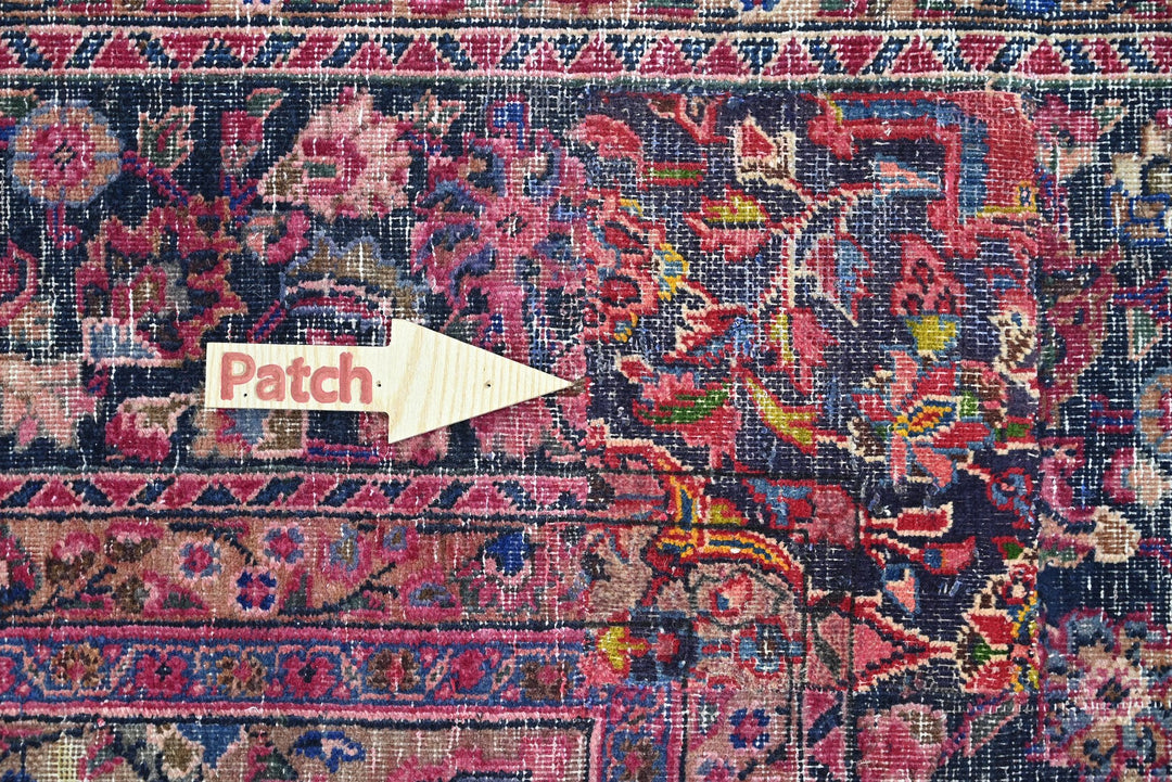 red Oversized rug 9' 0" x 12' 5"