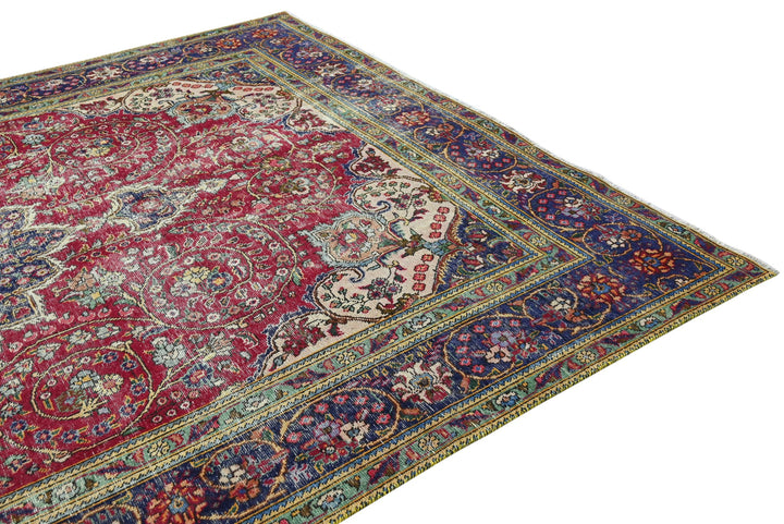 red Oversized rug 8' 2" x 11' 7"