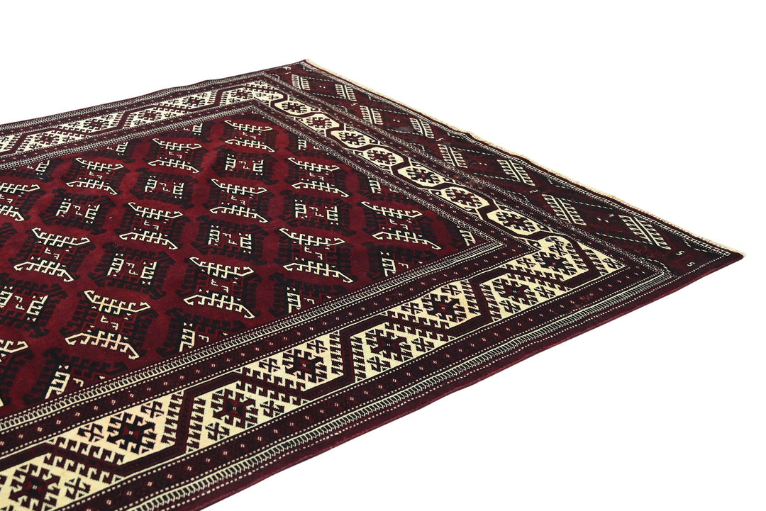 red Oversized rug 7' 1" x 12' 1"