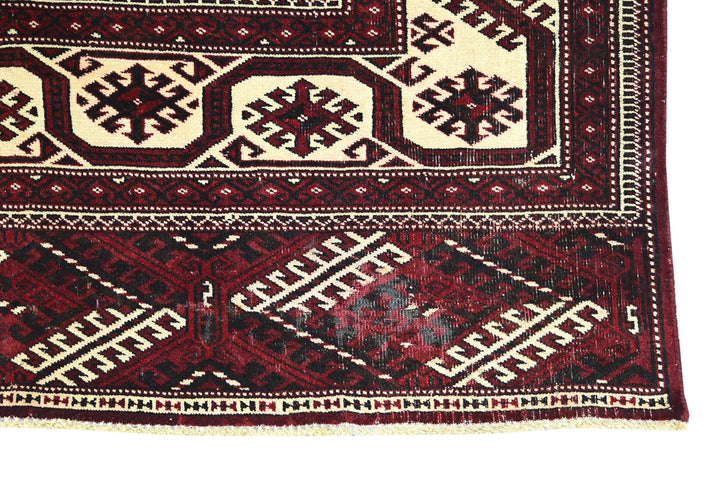 red Oversized rug 7' 1" x 12' 1"