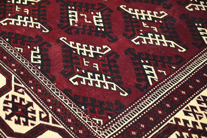 red Oversized rug 7' 1" x 12' 1"