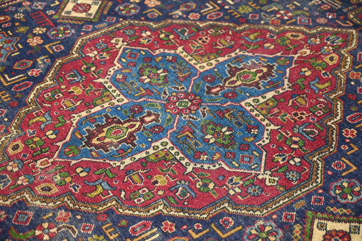 blue Large rug 6' 4" x 9' 7"