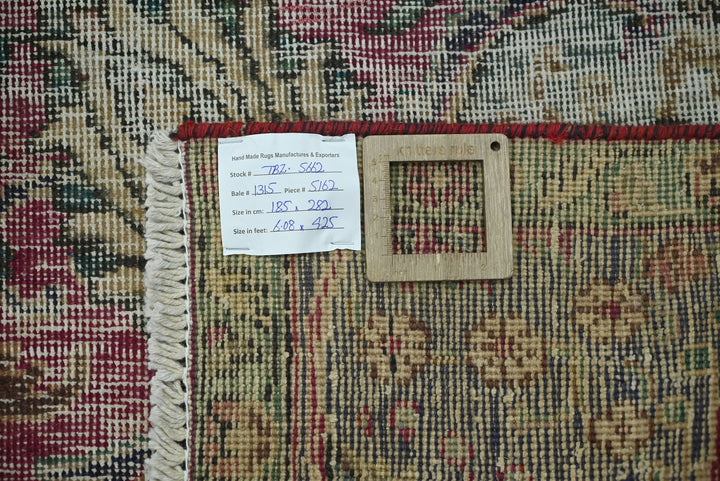 red Medium rug 6' 1" x 9' 3"
