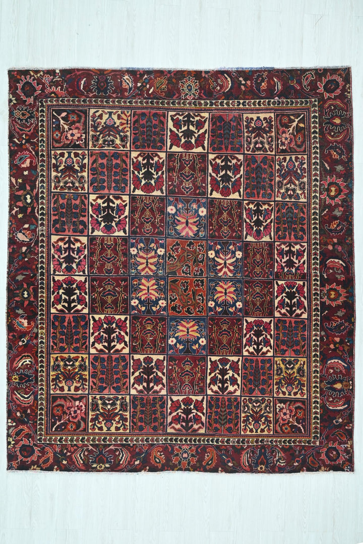 red Large rug 6' 11" x 8' 0"