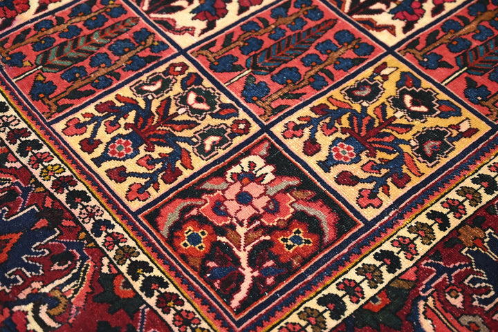 red Large rug 6' 11" x 8' 0"