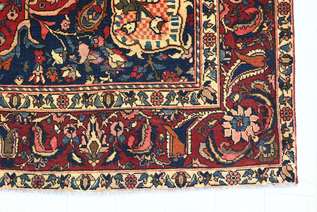 red Oversized rug 6' 8" x 11' 7"